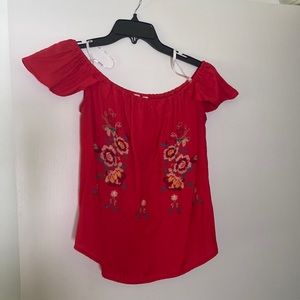 Off the shoulder boutique top